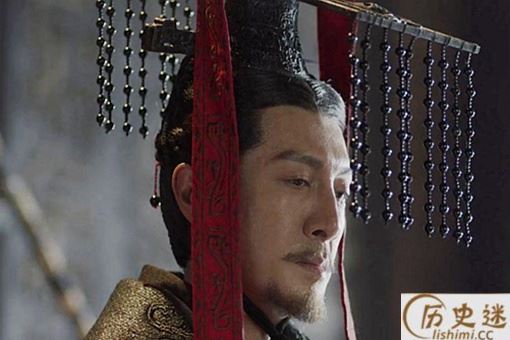 嬴政的父亲叫什么名字