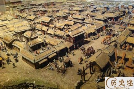 春秋战国百姓穿什么样的服饰