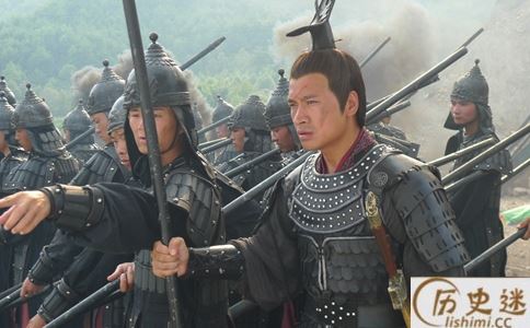 周亚夫没有败给七王之乱,为什么因为一双筷子死了