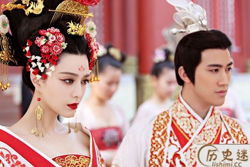 历史上有很多垂帘听政的女性,为何只有武则天成为了女皇帝