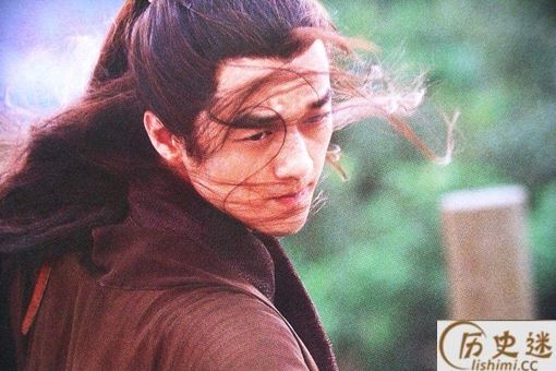 独孤九剑和葵花宝典哪个厉害