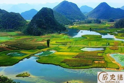 陶渊明到底穷不穷