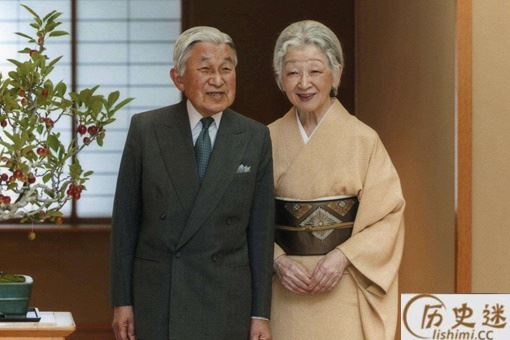 日本天皇没有实权,那么他们每天都干什么