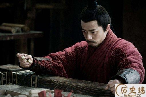 韩信应该怎么做,才不会被处死