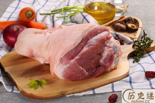 古代皇帝赏赐给大臣猪肘子,为什么大臣出门就扔了