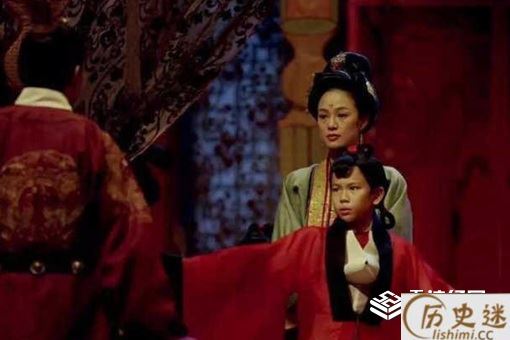 古人纳妾行房妻子为何要站在一旁