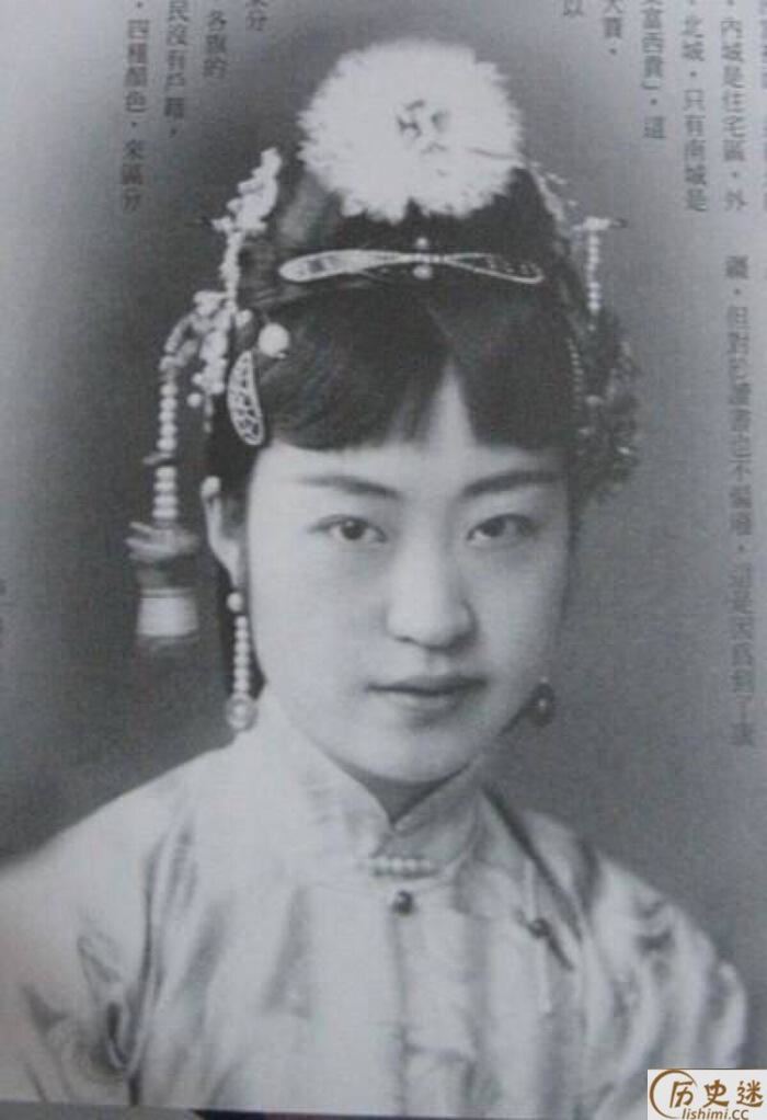 溥仪的弟媳都有谁