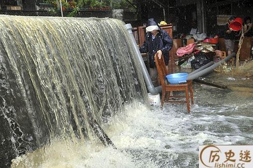 菲律宾豪雨成灾是怎么回事