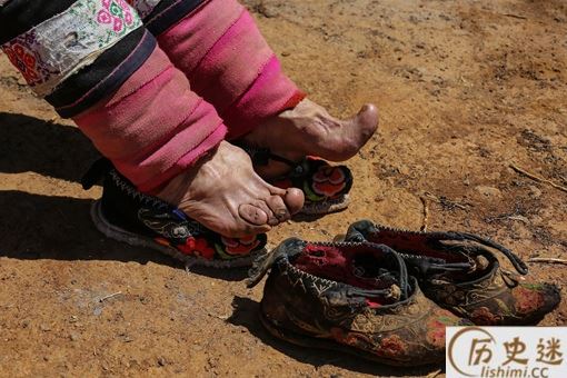 裹小脚是为了缩阴吗