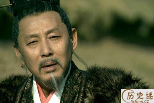 项羽和刘邦第一次见秦始皇是什么反应