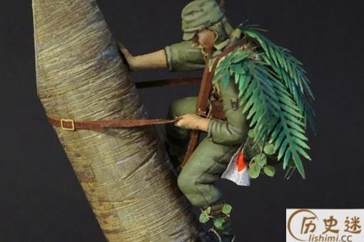 日本狙击手会把自己绑在树上直到战死