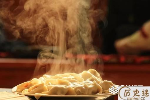 张仲景怎么发明的饺子