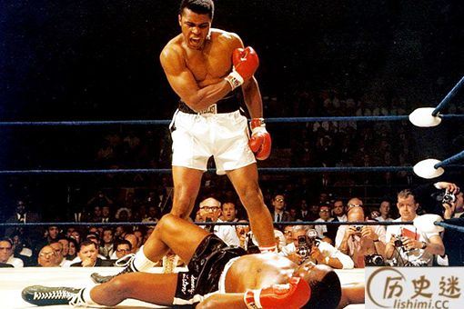 31次KO对手的美国拳王,却被妻子在家中弄死