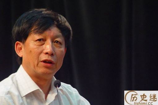 易中天的《中华史》能超越司马迁的《二十四史》吗