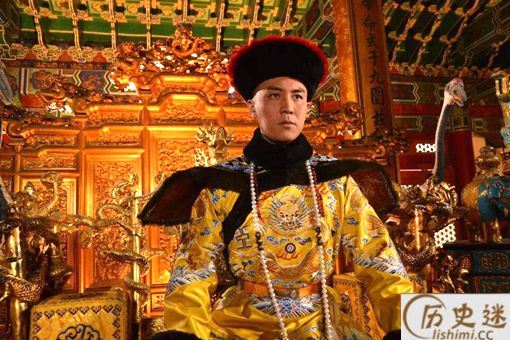 嘉庆即位时对太上皇乾隆有抵触心里吗