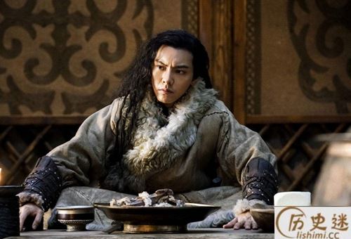 铁木真的嫔妃大多是敌人的妻女,为什么铁木真不担心被暗杀