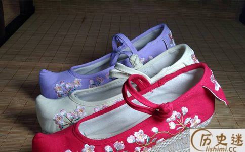 古人的鞋子长什么样