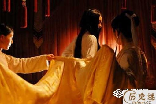 古代妃子多少岁不能侍寝