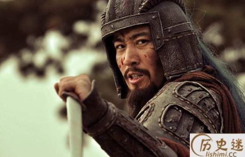 刘备靠什么建立蜀国当上皇帝的