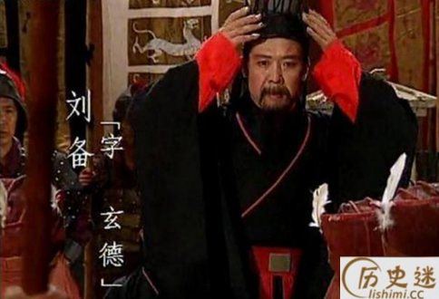 孙权为什么比曹丕刘备晚8年才称帝