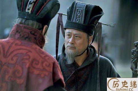 满宠和荀彧比谁更厉害