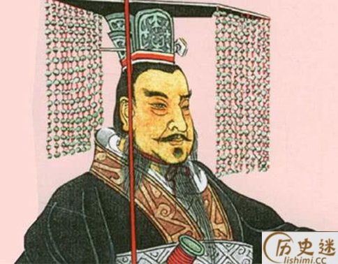 古代皇帝戴的帽子上为什么会有很多串珠子