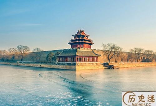 深度解析修故宫的人怎么把故宫修歪了