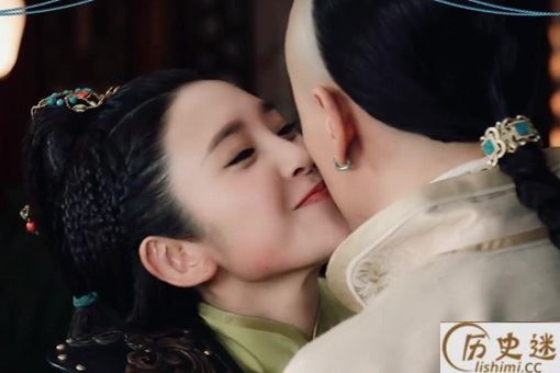 海兰珠不用跪皇太极历史是真的吗？