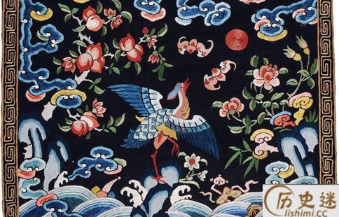 古代官员都是多少岁退休