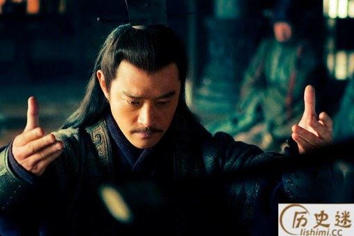 周瑜与诸葛亮相差多少岁