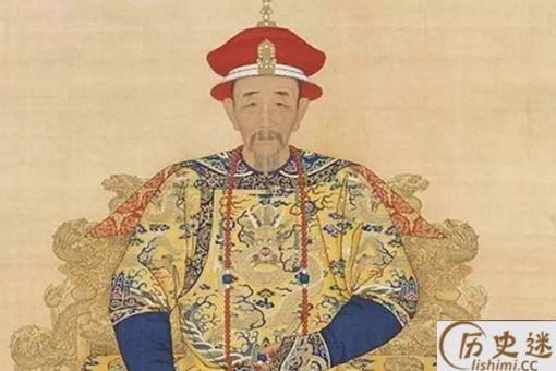 乾隆皇帝帽子上的饰品是什么