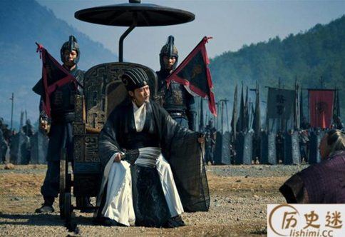 诸葛亮为什么总喜欢拿把扇子