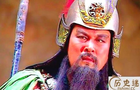 曹操抓到关羽什么还放走关羽