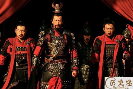 清朝时期,岳飞和秦桧后人同朝为官,一文一武!