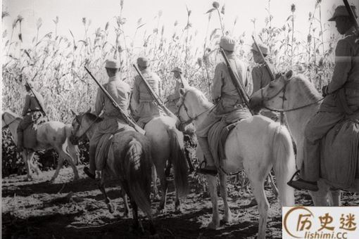 乔装成我国士兵的日本人居然被一坨“马粪”出卖了