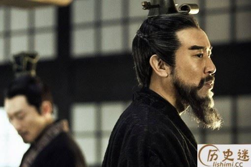 赤膊上阵是什么意思