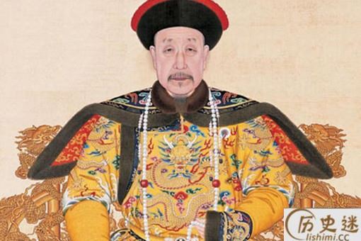 乾隆皇帝在汉绿釉陶壶上刻字算不算破坏文物