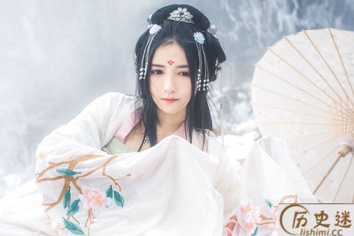 所谓的“黄花闺女”是什么年龄段的