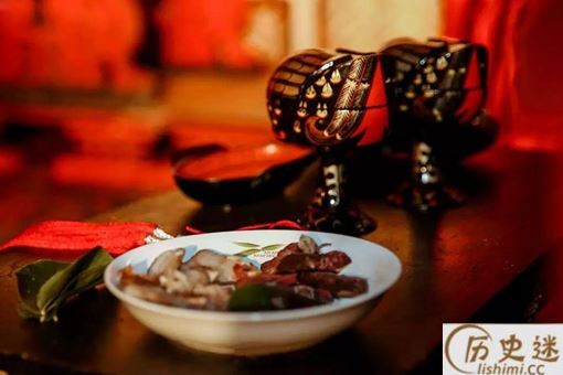 揭秘中国为何从周礼分餐而食变成了现在的合桌而食