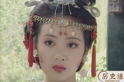 怎么理解男人四十一朵花,女人四十癞蛤蟆这句话俗语