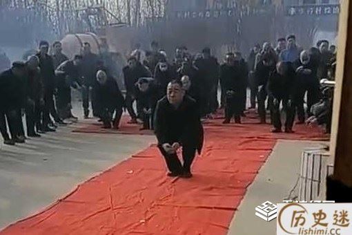 过年跪拜礼的起源是哪里