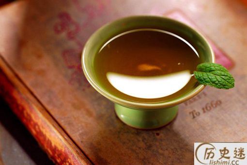 古人过年为什么要喝屠苏酒