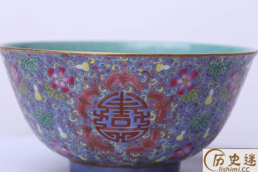 清朝皇家御用瓷器珐琅彩值多少钱
