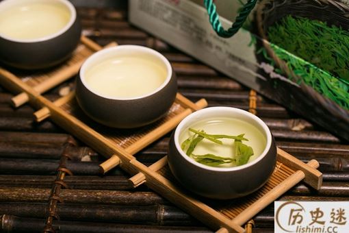 七分茶八分酒是什么意思