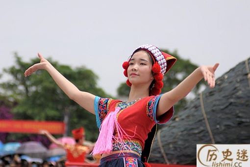 广西三月三的来历和风俗是什么